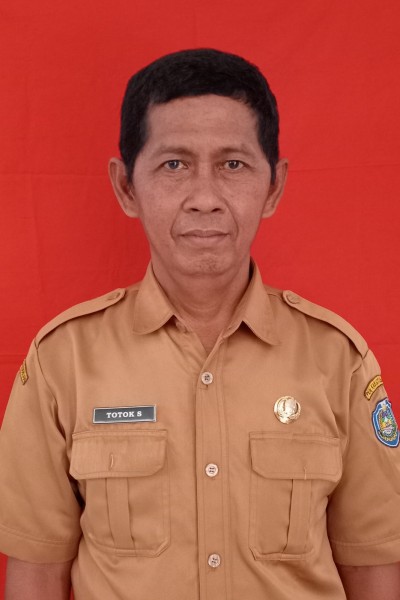 Totok Sugihartono, S.Pd.SD