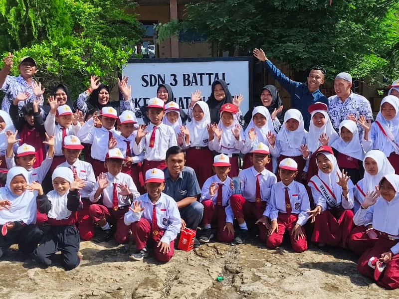 SELAMAT HARI GURU NASIONAL 2025
